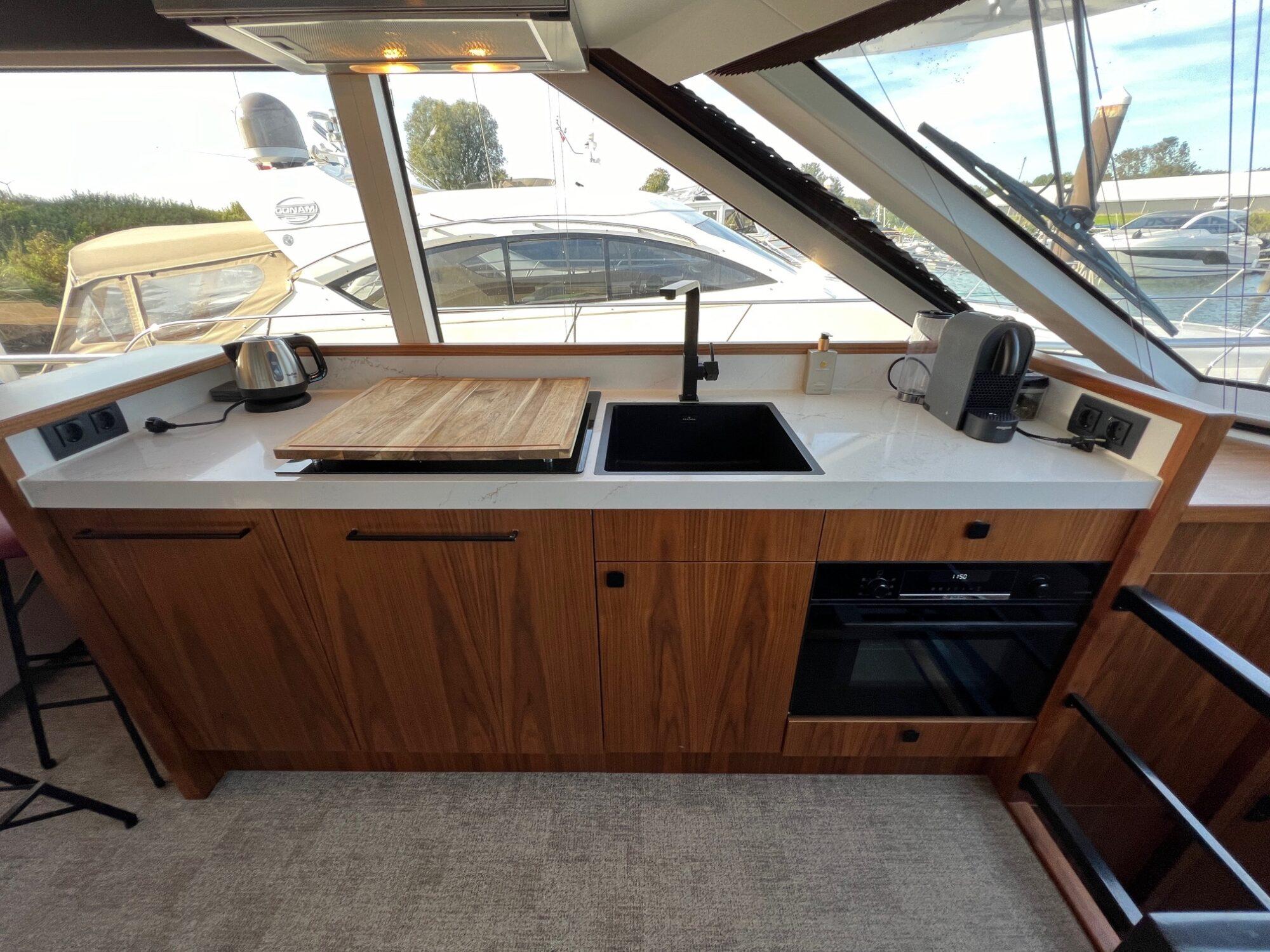 Van den Hoven Van den Hoven Executive 15.00 MK II