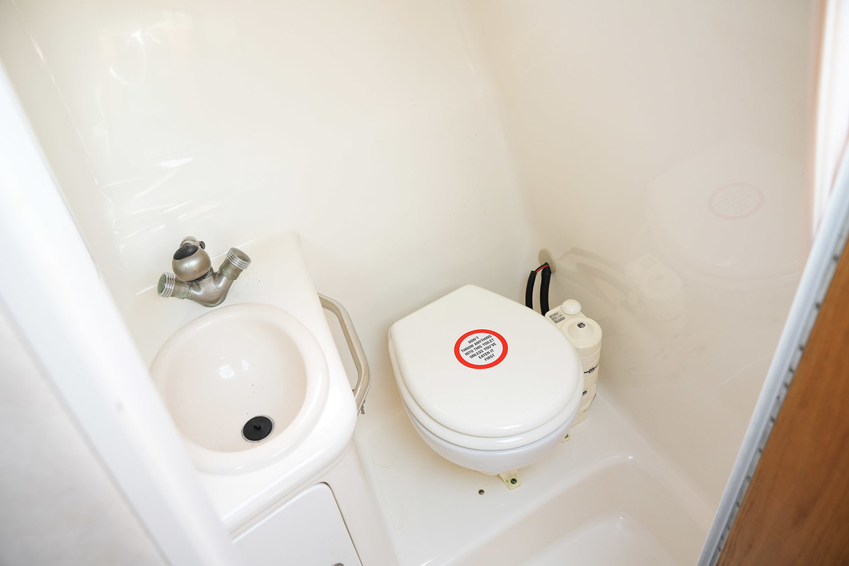 Sea Ray 255 Sundancer