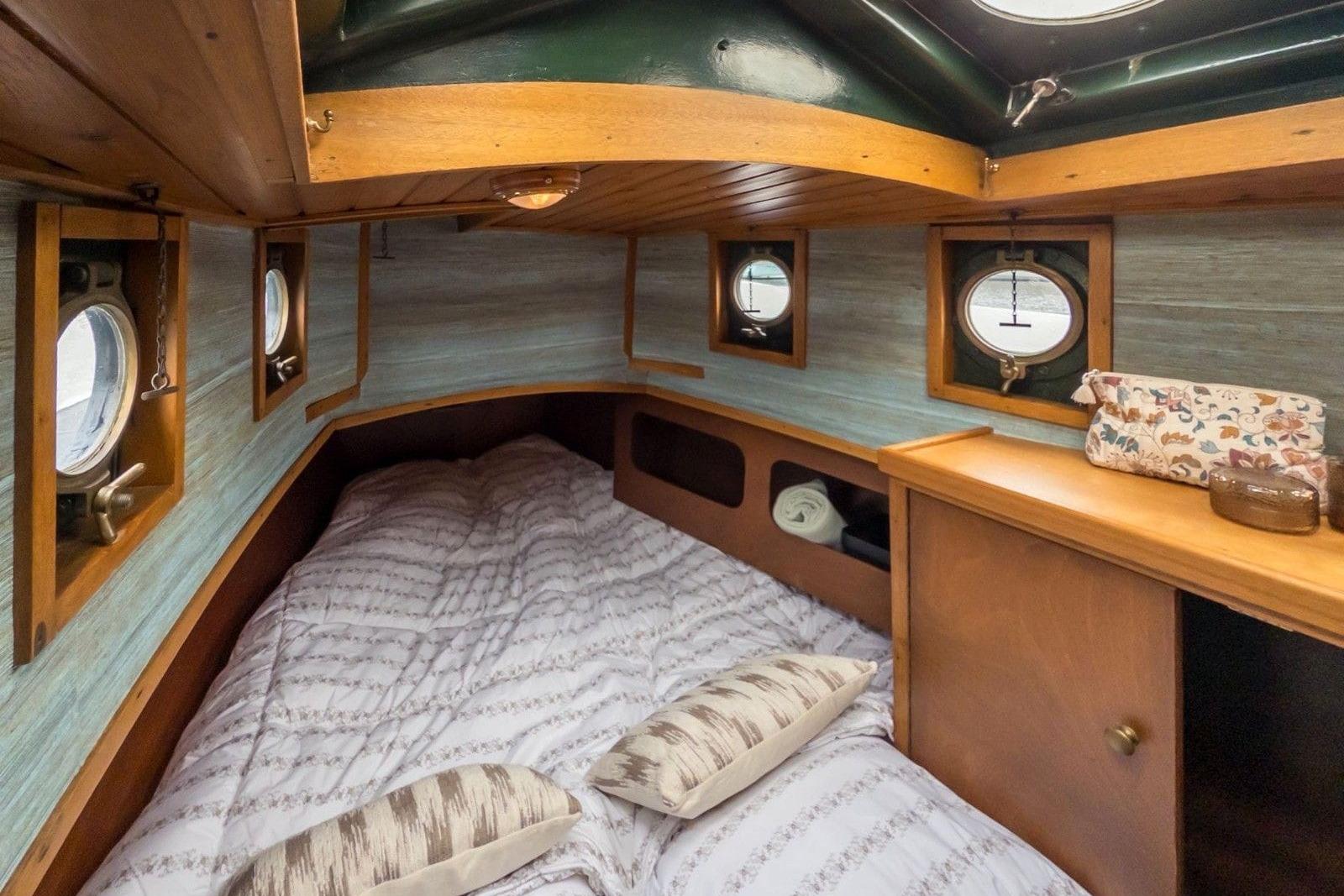 Lemsteraak motorjacht