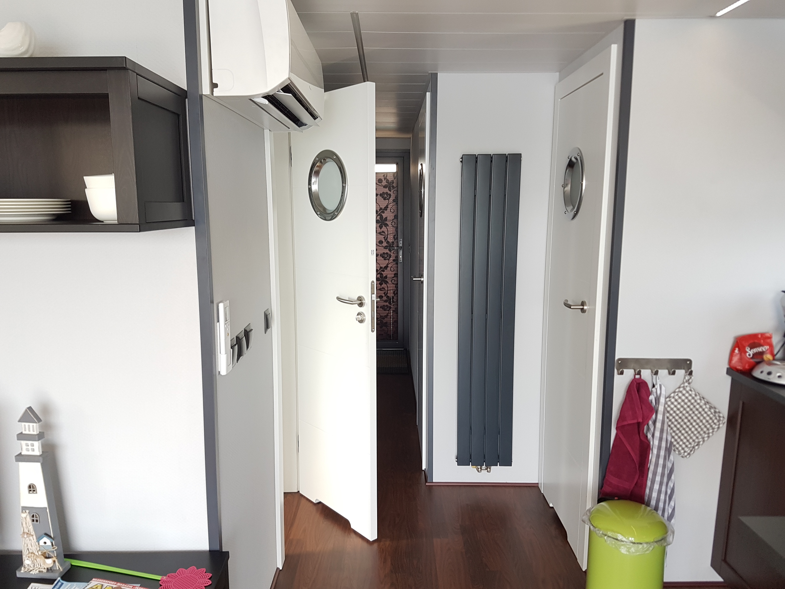 La Mare Houseboat Apartboat XL - NEW
