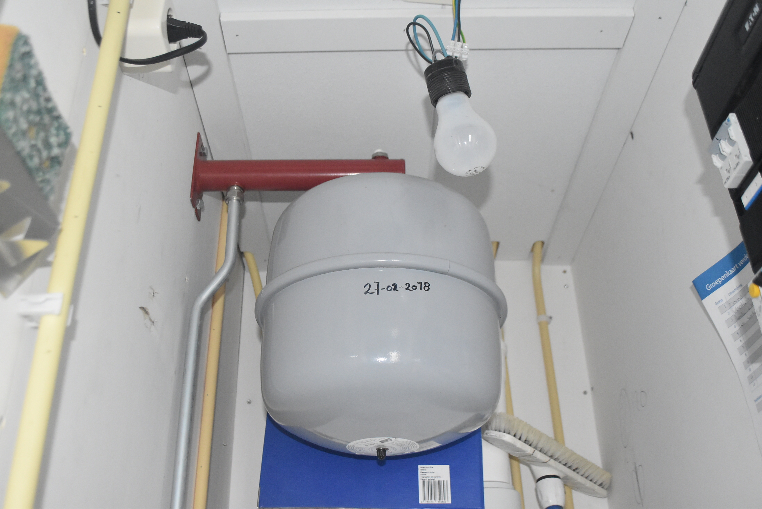 Aquavive Houseboat 1500 Met Vaste Overneembare Ligplaats In Warns