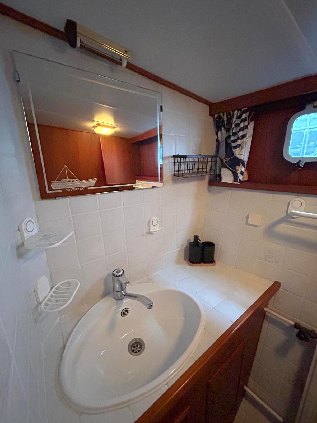 Monty Bank Monty Bank Kotter 41 AK Cabrio