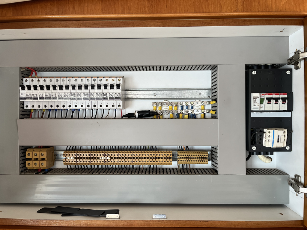 Rondspant Azza Kotter 13.20