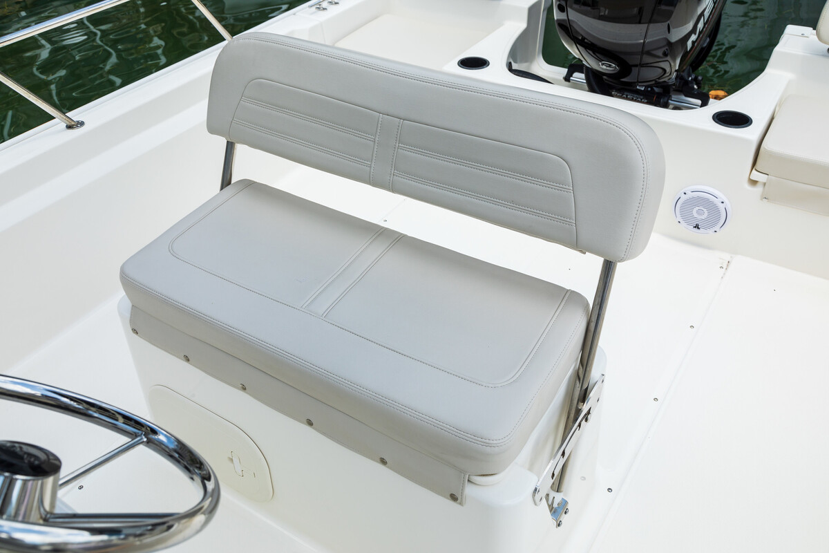 Boston Whaler 190 Montauk