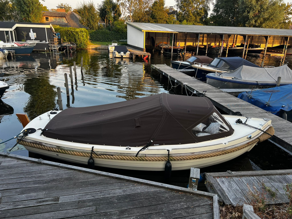 Interboat  20
