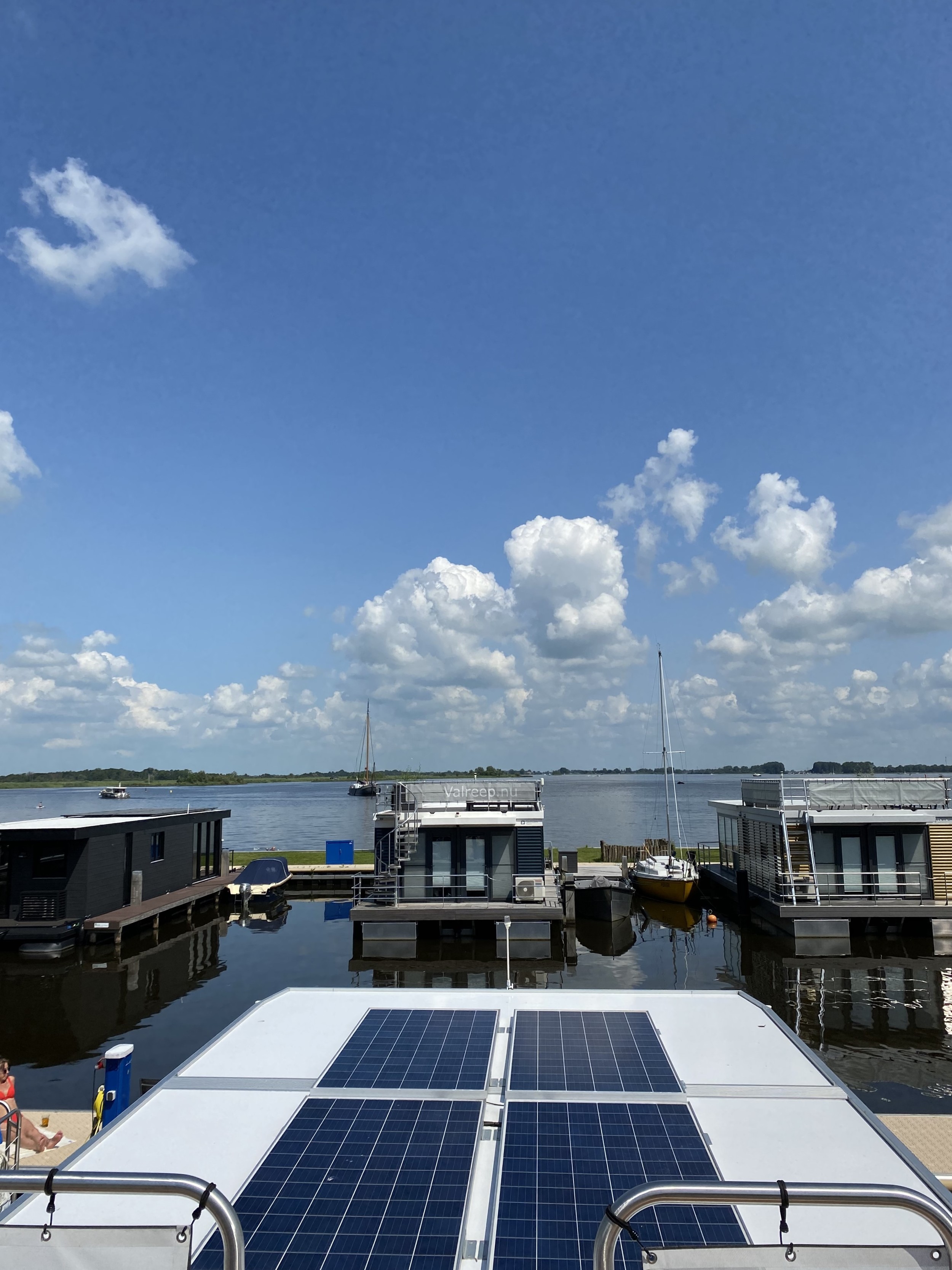 Nordic Season Houseboat NS 40 Eco 36m2 Sneekermeer Ligplaats