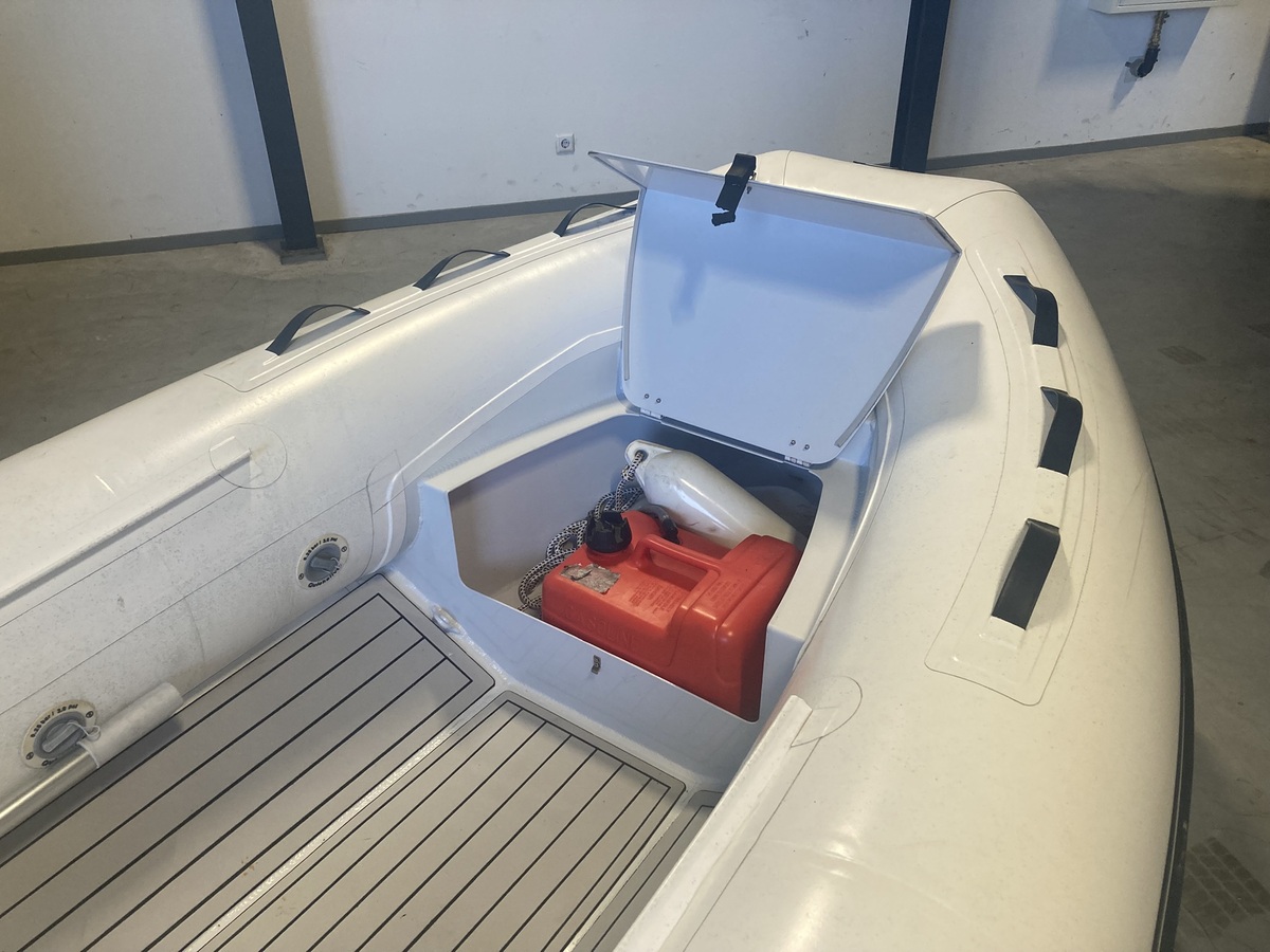Quicksilver 350 Aluminium Hypalon