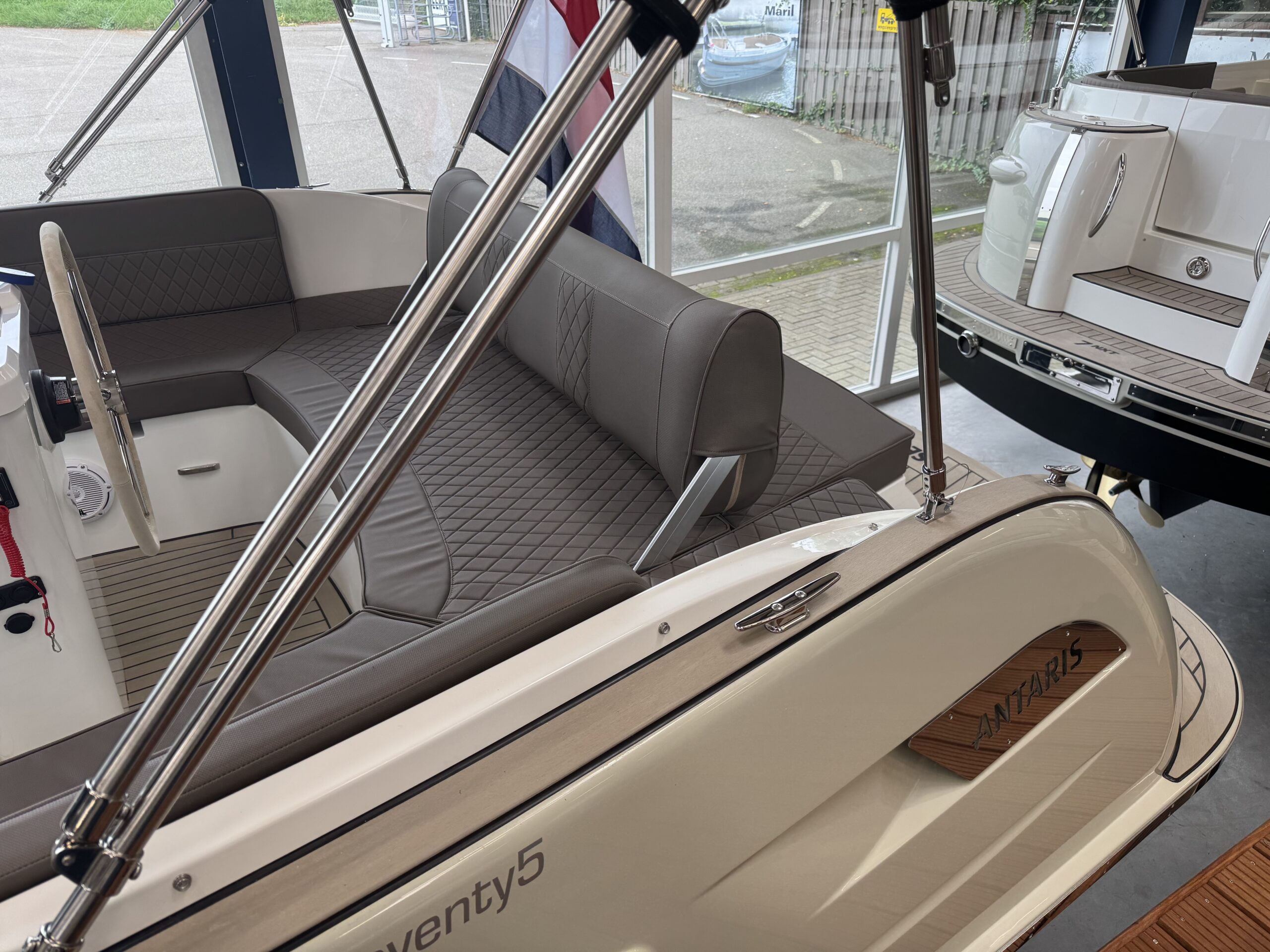 Antaris Seventy5 (op voorraad)