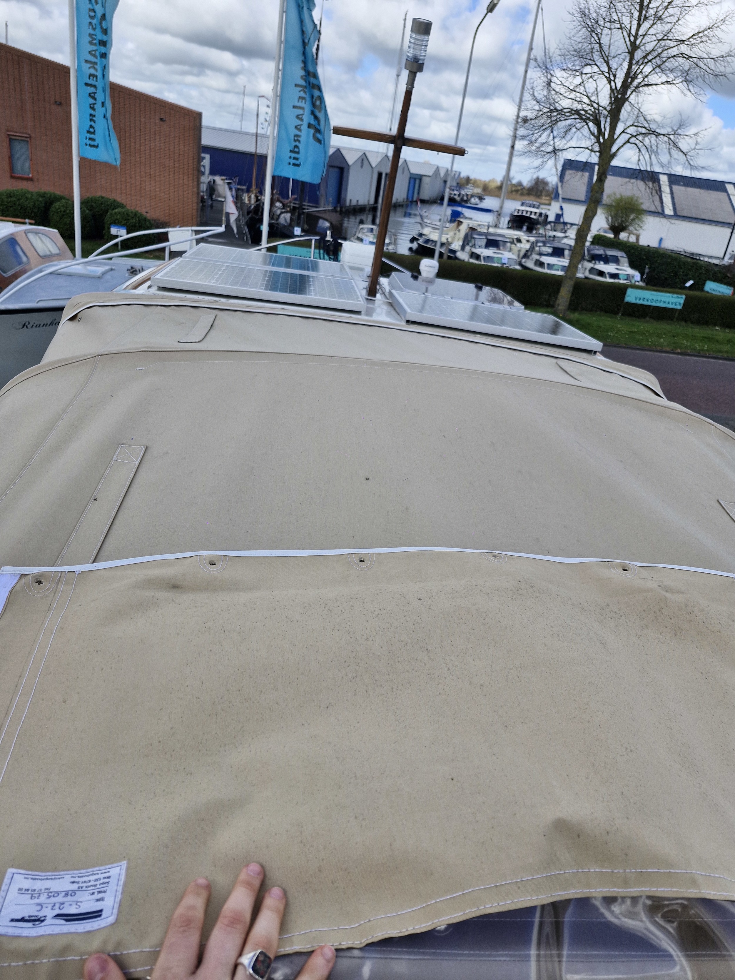 Saga 27