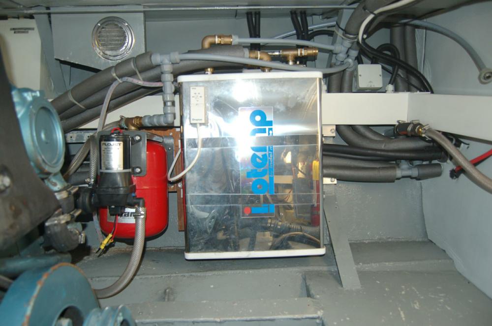 Striker Sport Fisher