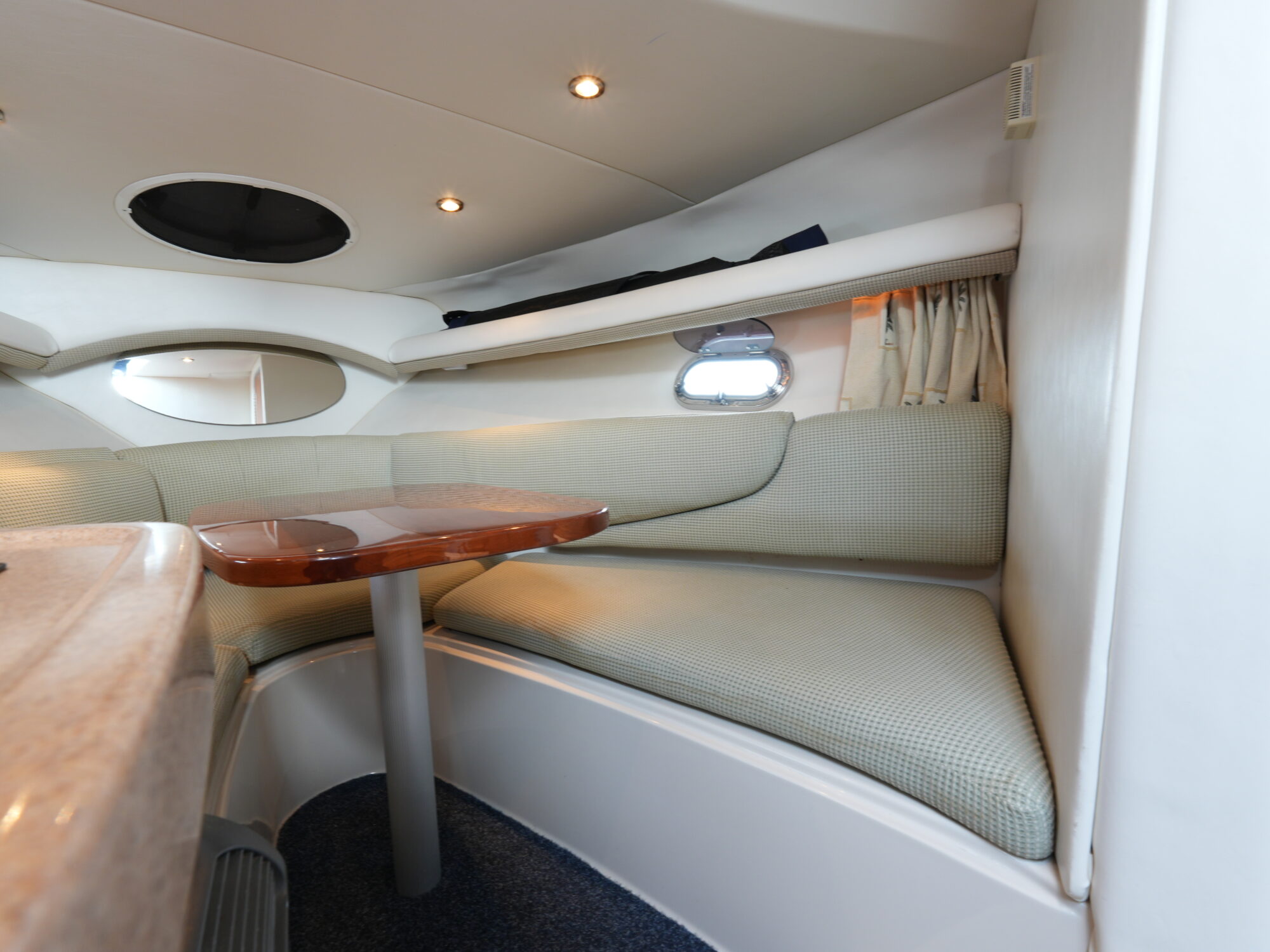 Four Winns 248 Vista