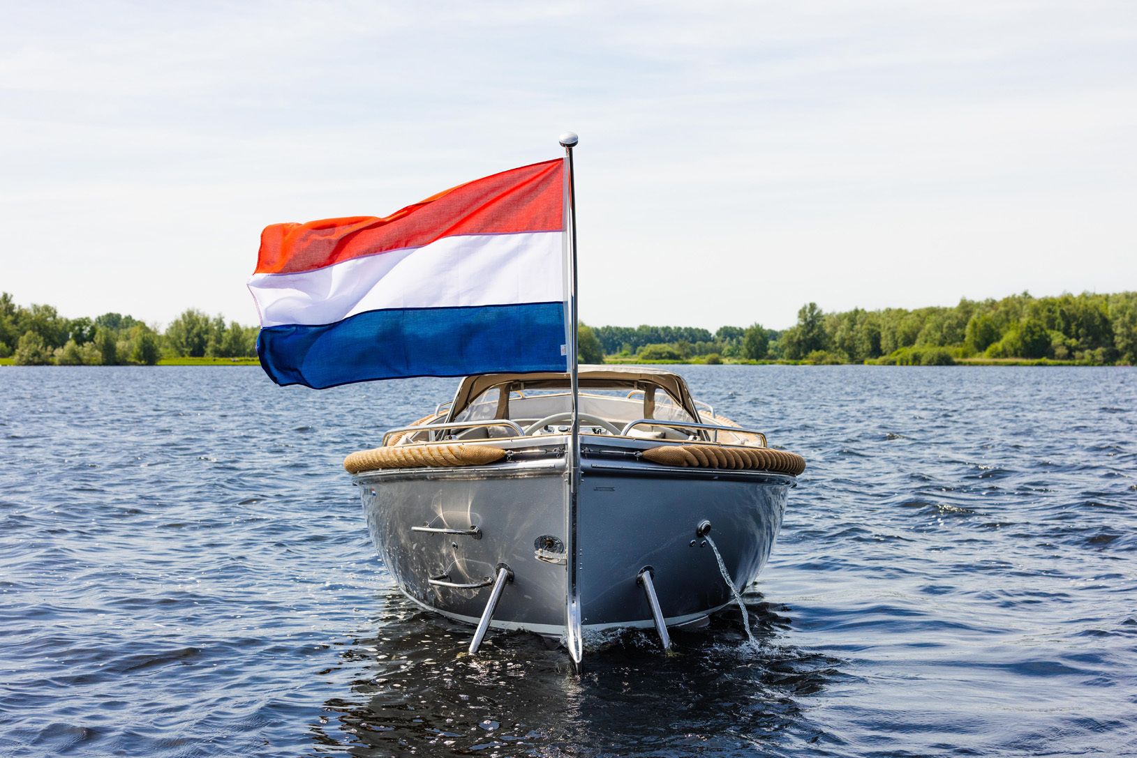 Seafury 800