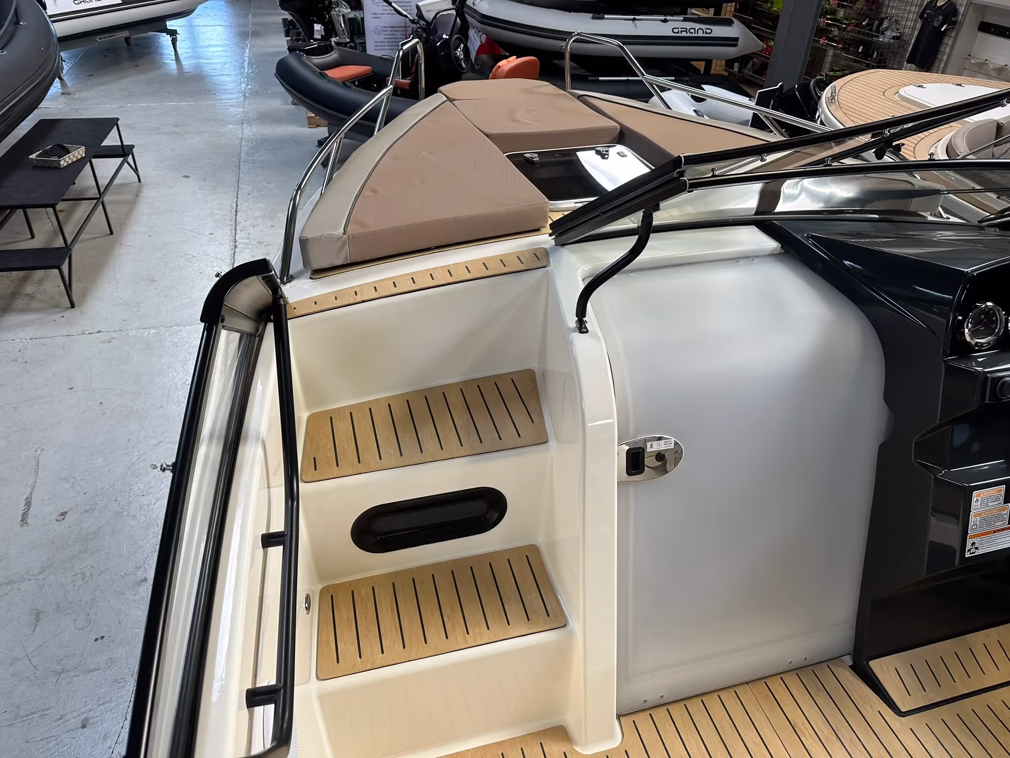 Quicksilver 675 Cruiser