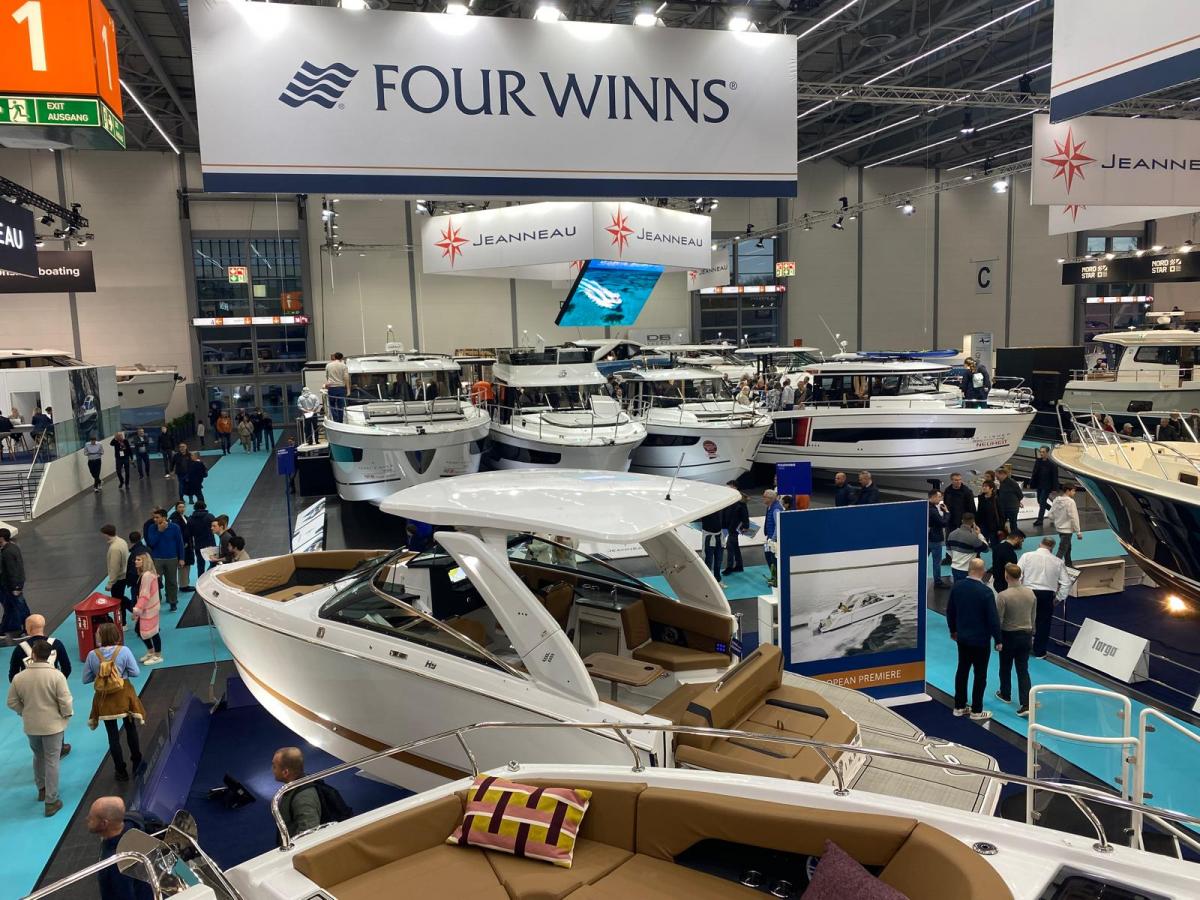 Four Winns H9 Bowrider