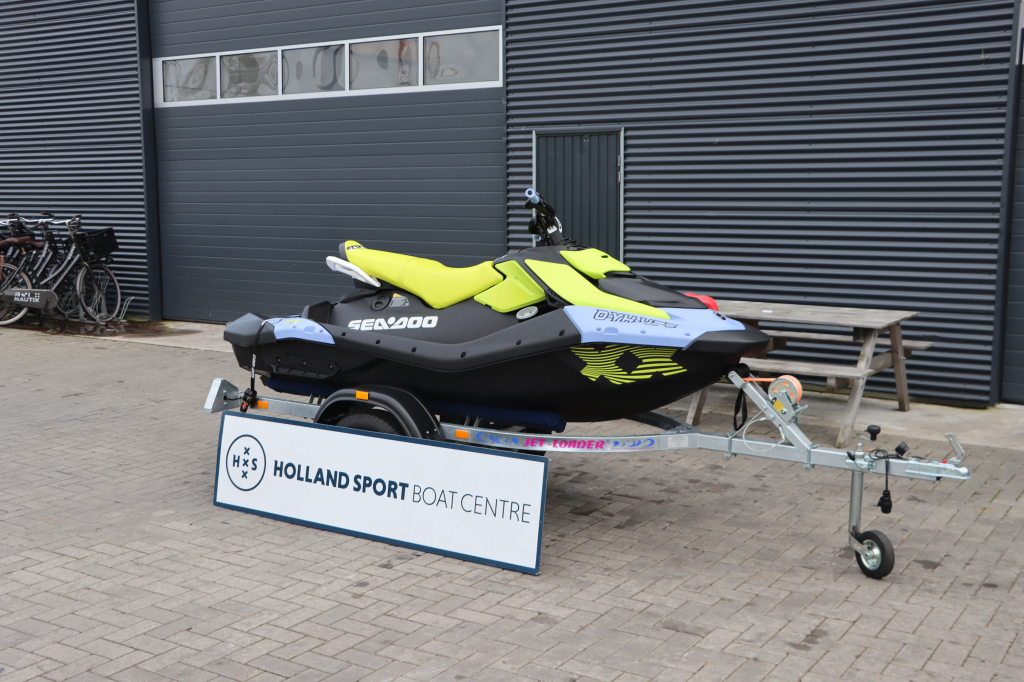 Sea-Doo Spark 3up Trixx iBR hoofdfoto: 1