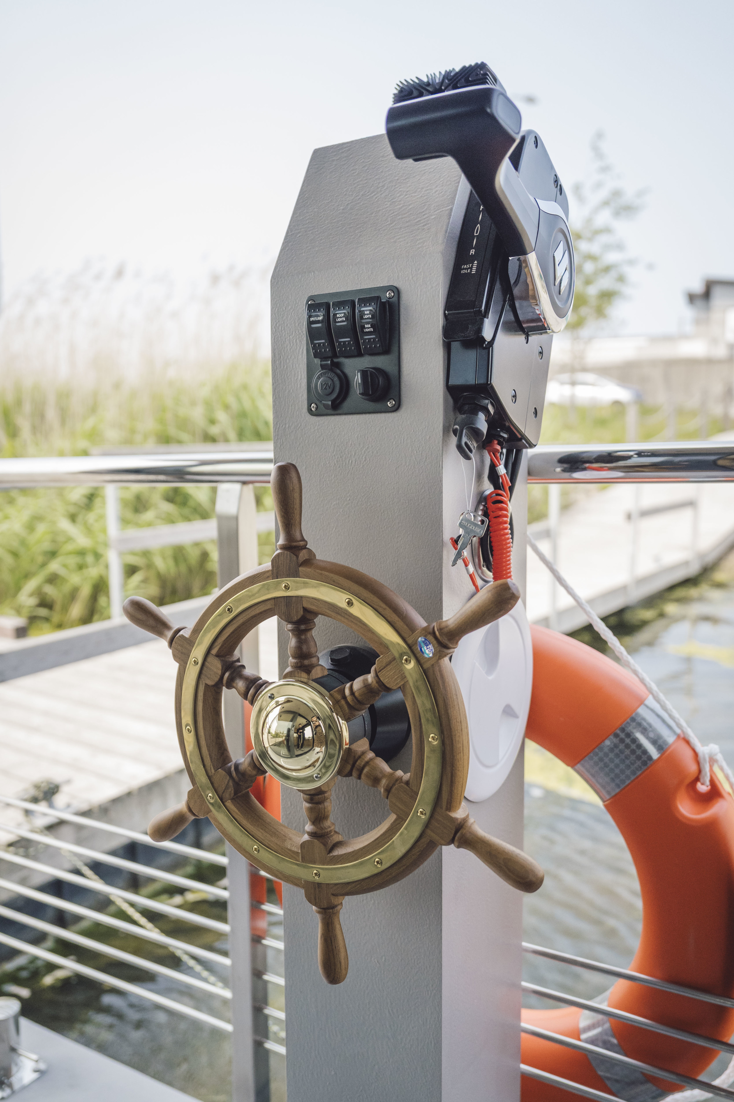 SHB Houseboat GTR 6.3