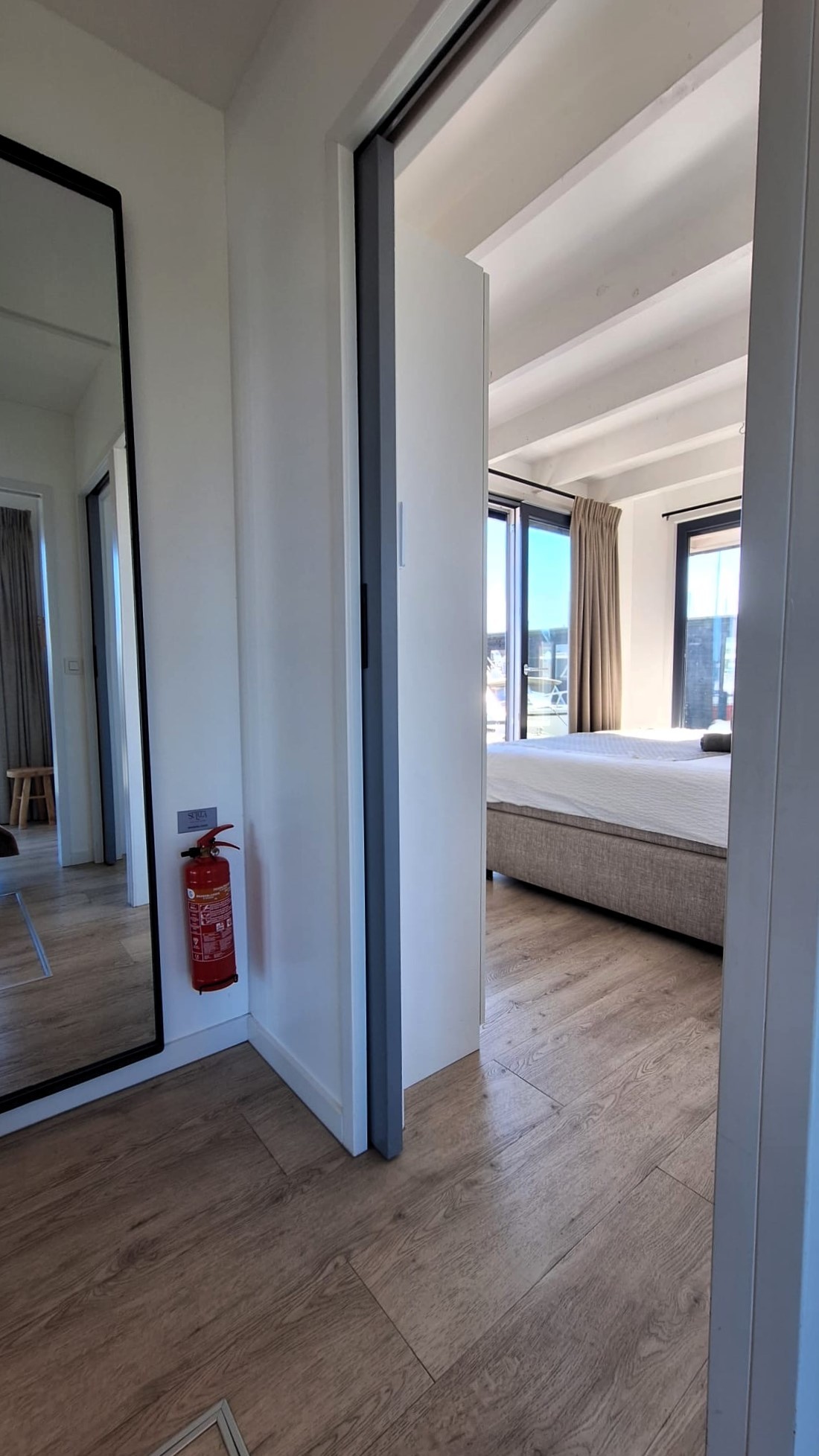 Surla 15 Houseboat Zelfvoorzienend