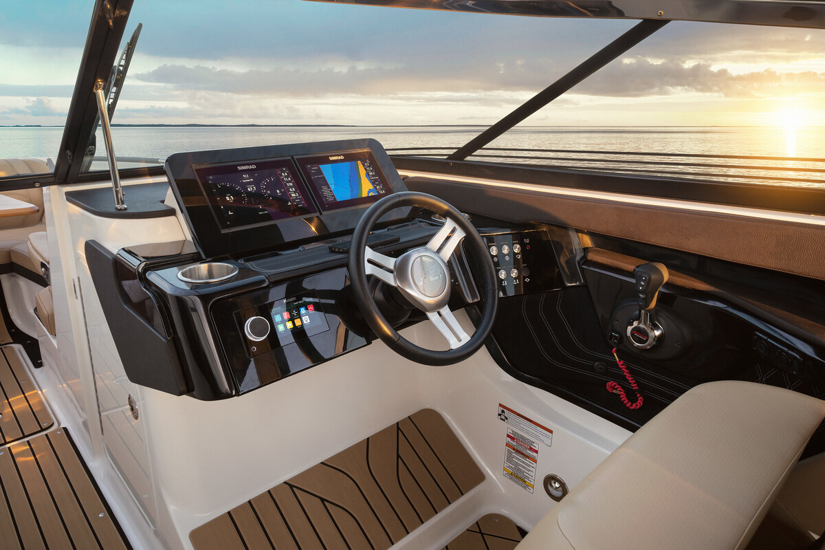 Sea Ray SLX 260