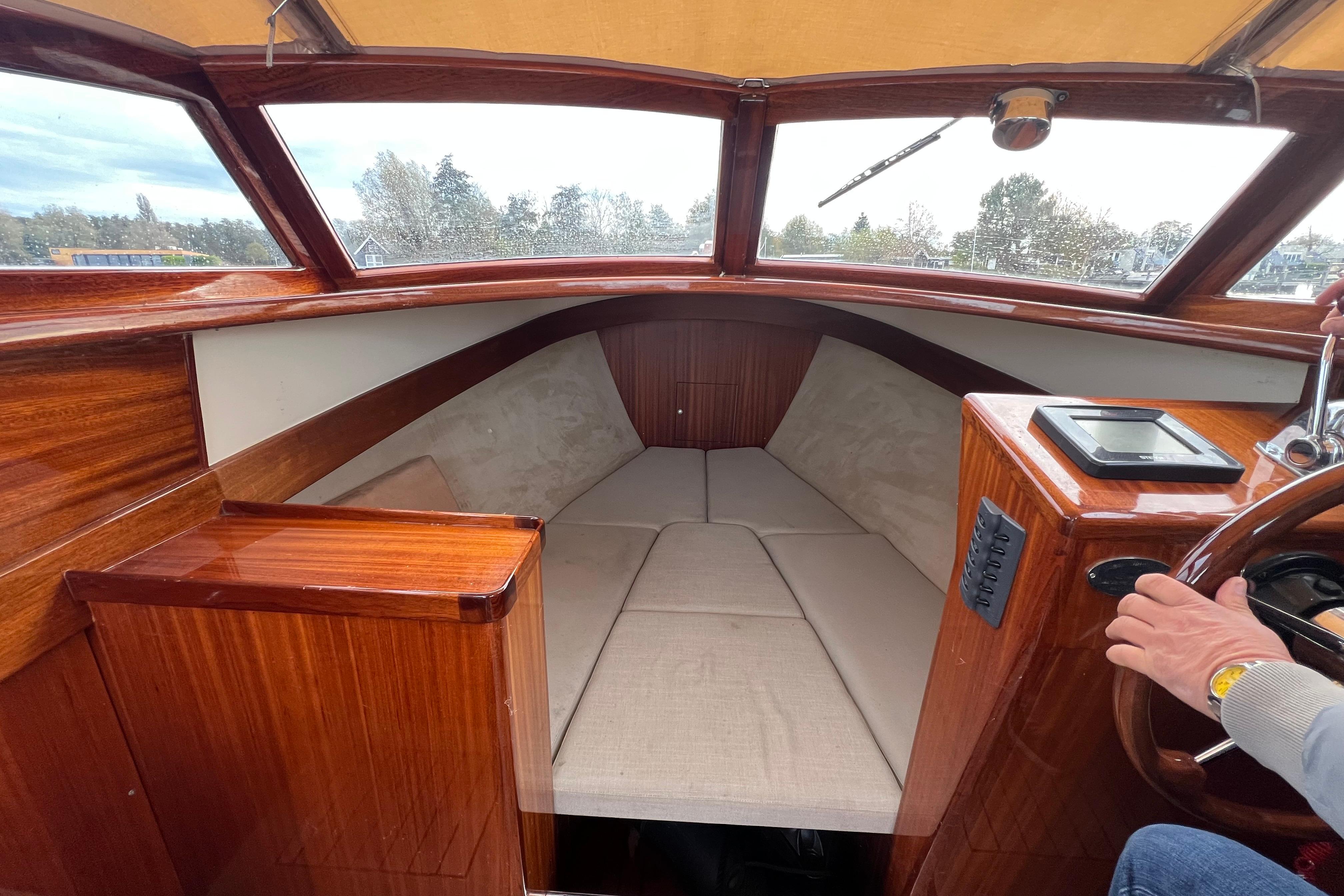 Brandaris Barkas 900 Suite