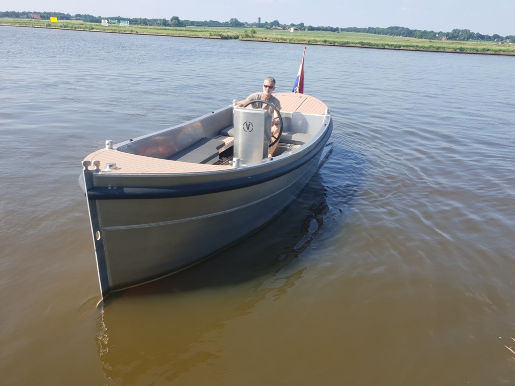Van Vossen VanVossen Sloep 550