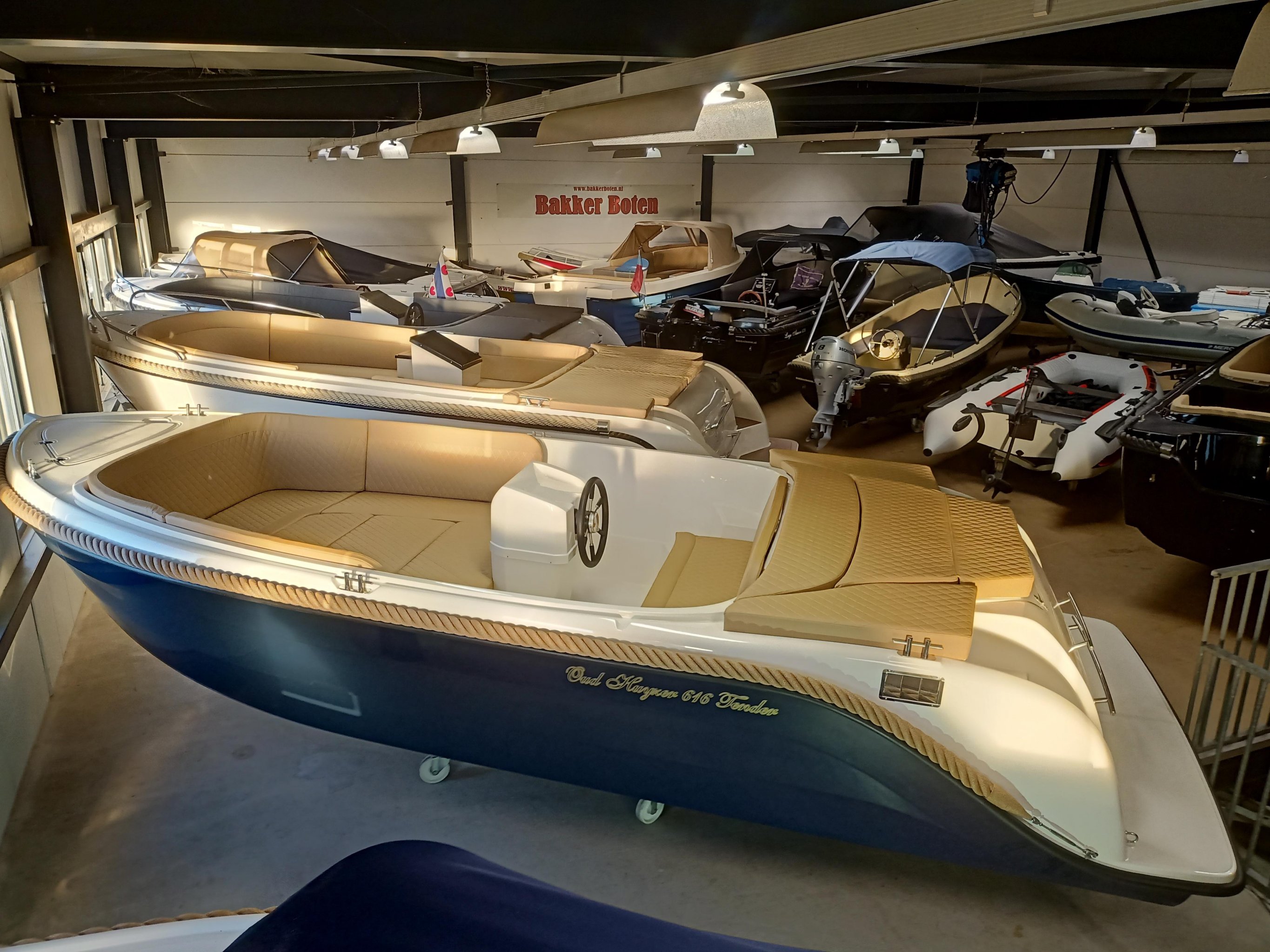 Lago Amore 565 nieuw, 9.9pk Suzuki efi