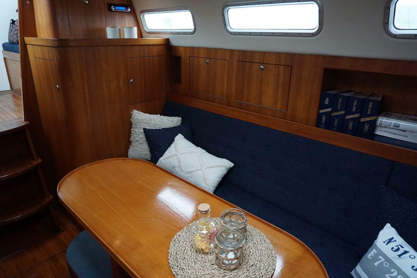 Motor Yacht Danish Rose Trimaran 14.30