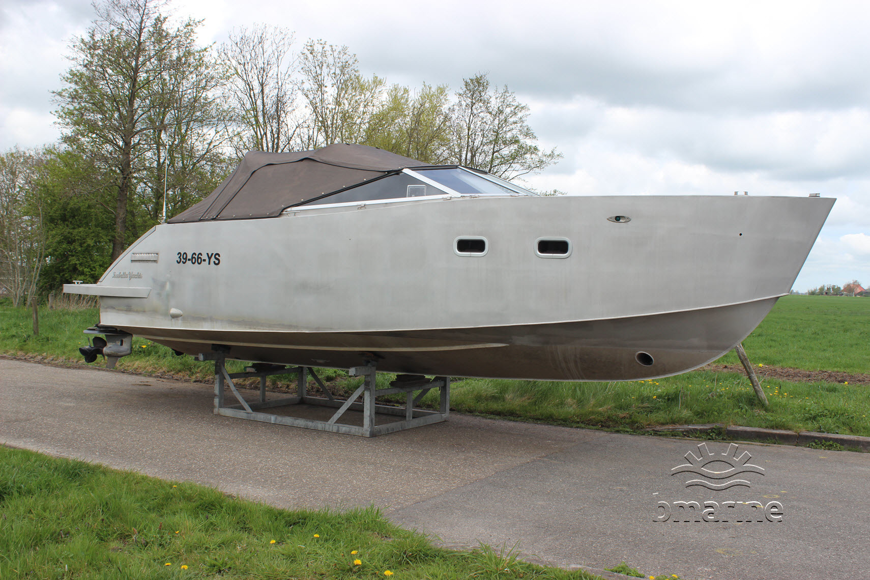 Isabella Yachts ST850