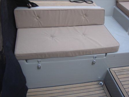 Seafury 900 Soft-top