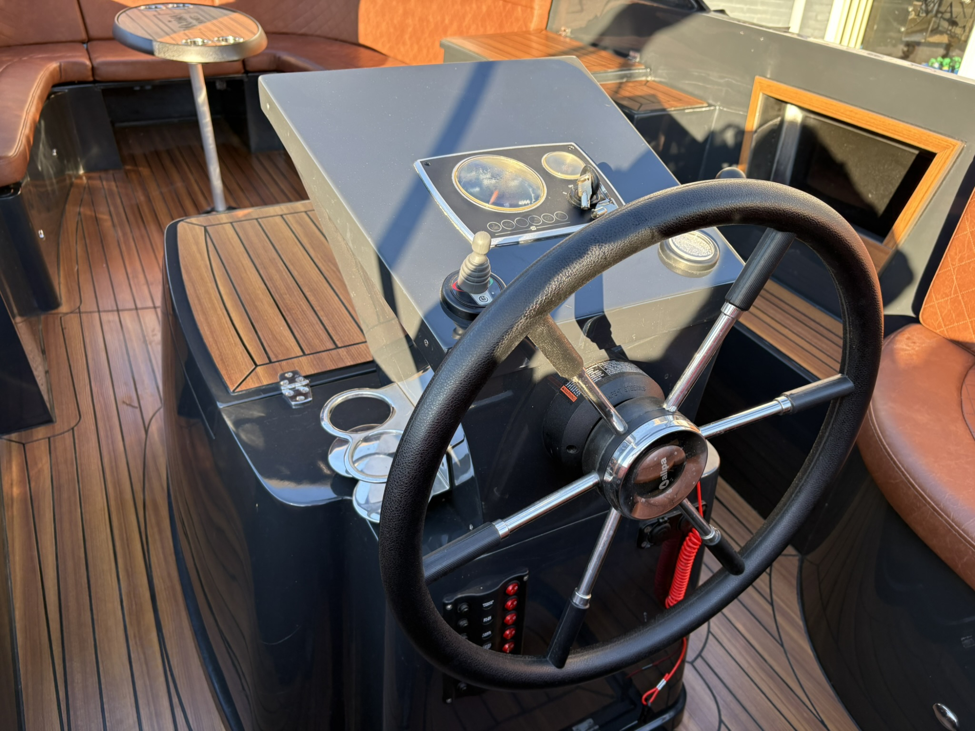 Maxima Boats 730I met Vetus 42 pk dieselmotor van bouwjaar 2021 op voorraad!