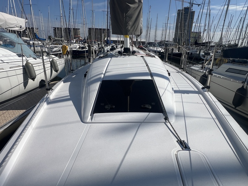 Elan E3