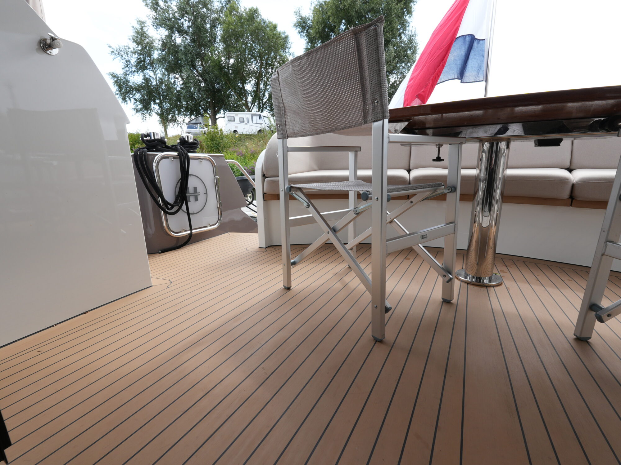 Van den Hoven Executive 15.00 MK II