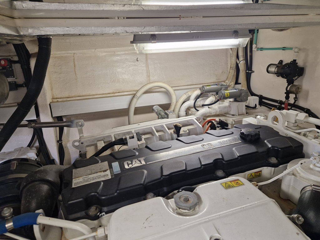 Rivièra 4700 Sport Yacht