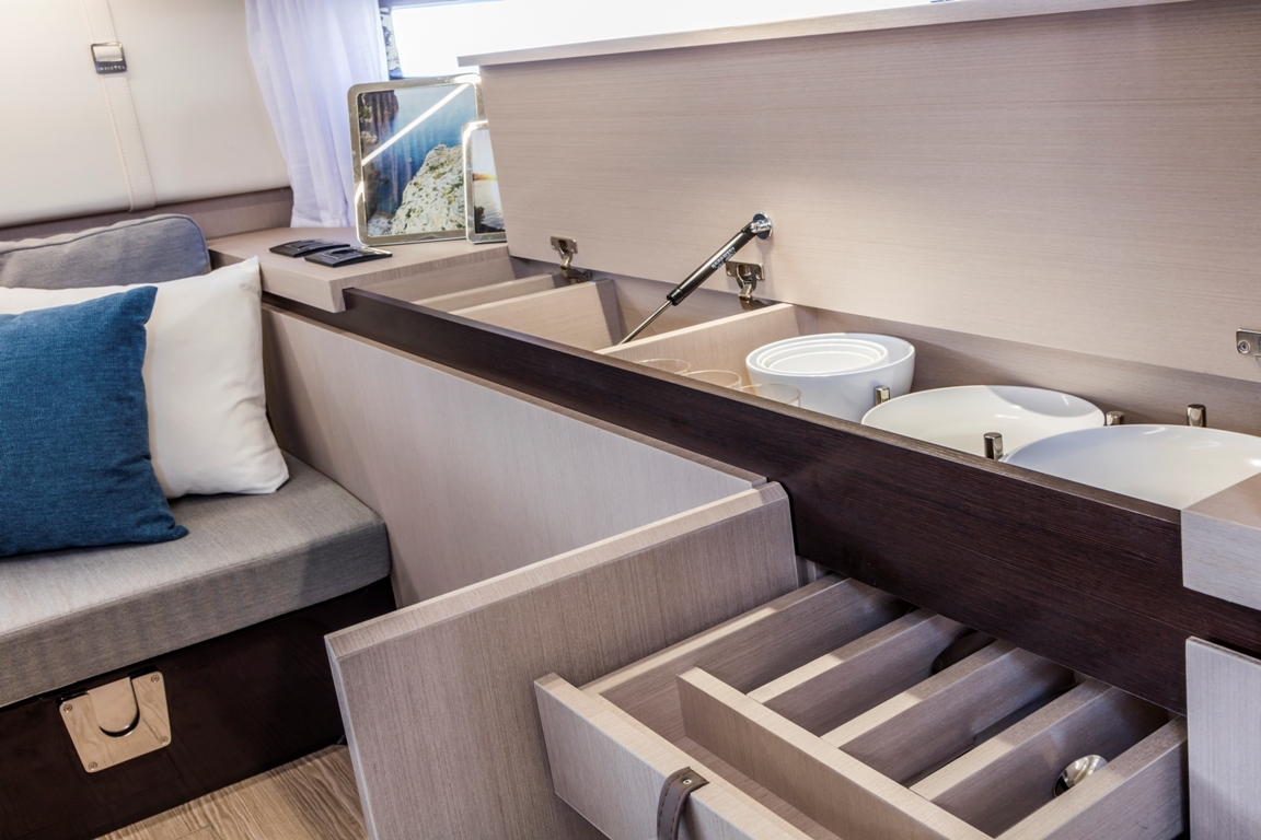 Invictus yachts Invictus 320 gt