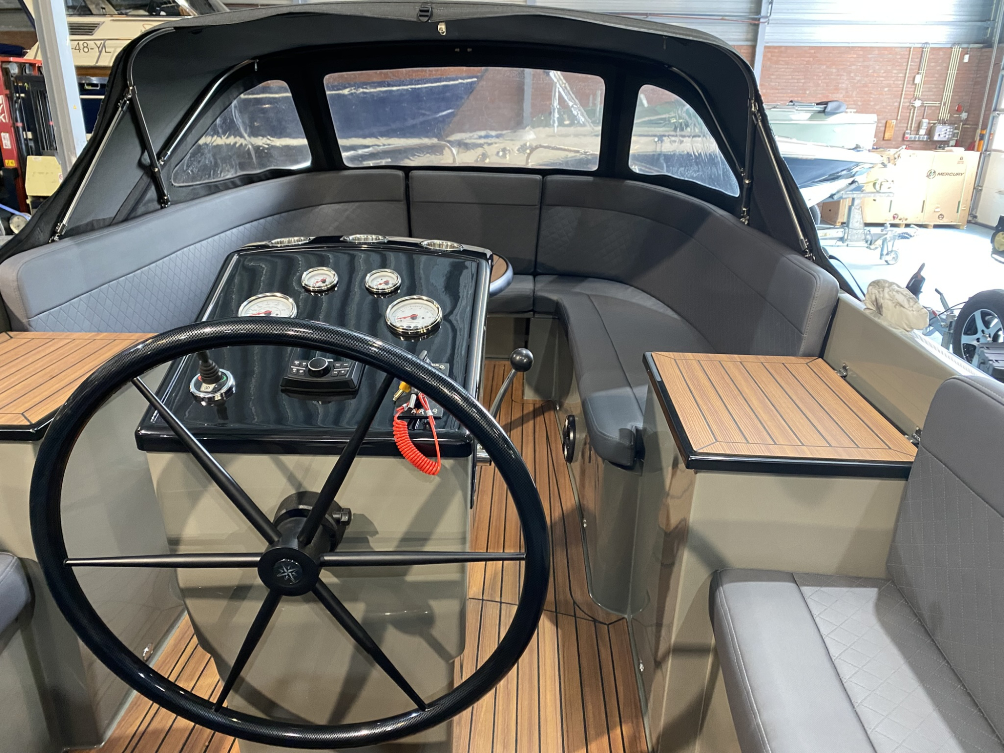 Lago Amore 733 met Suzuki 60 pk bouwjaar 2024