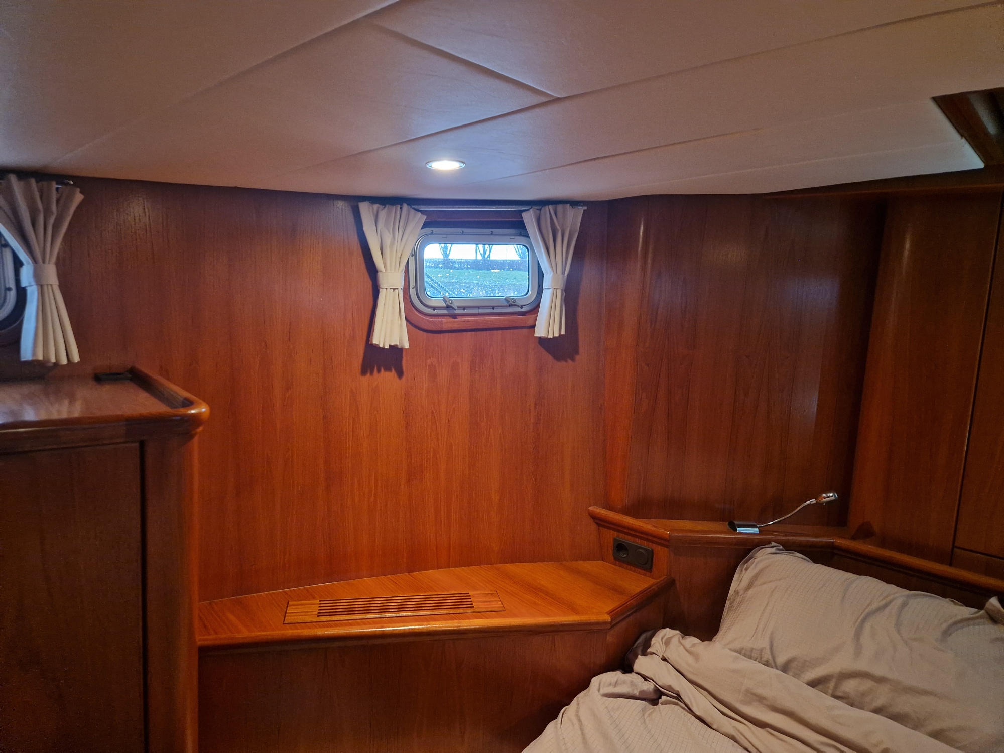 Rondspant Azza Kotter 13.20