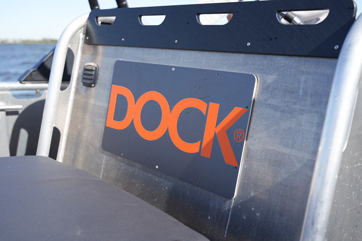 Dock Steel 650