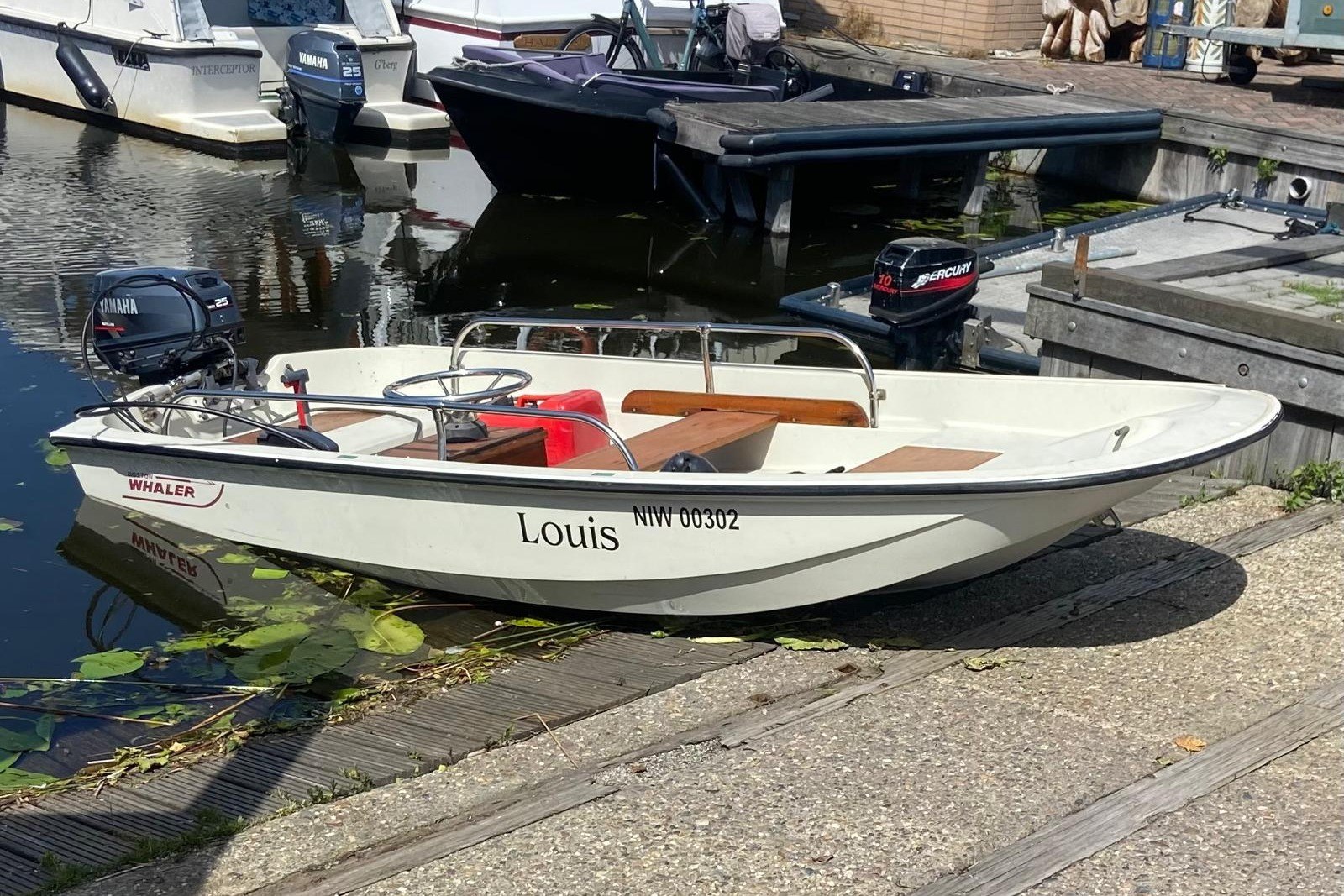Boston Whaler 11 Sport