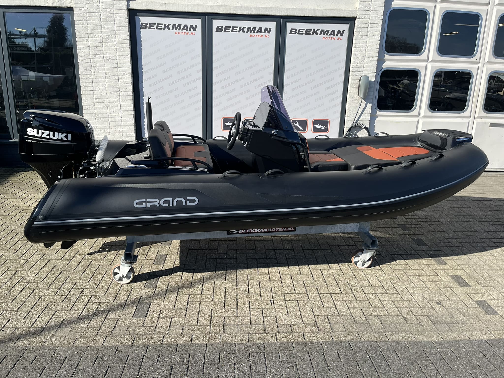 Grand Golden Line 420 de Luxe