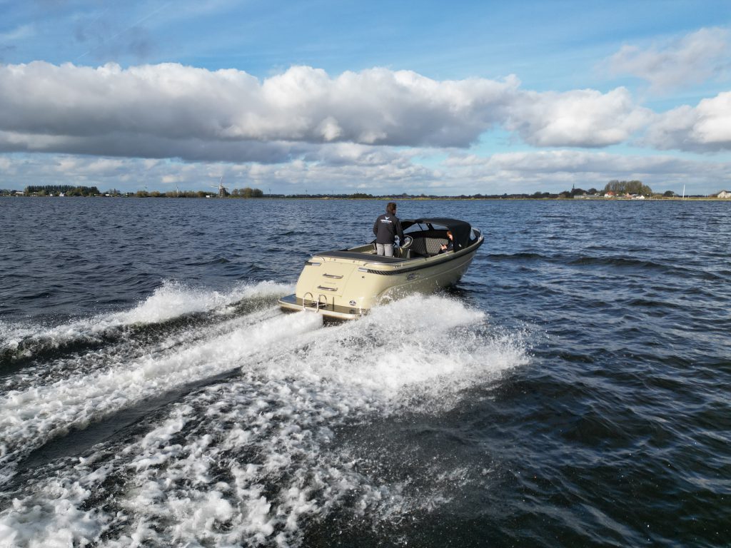 Primeur  715 incl. 100 Pk en luxe opties