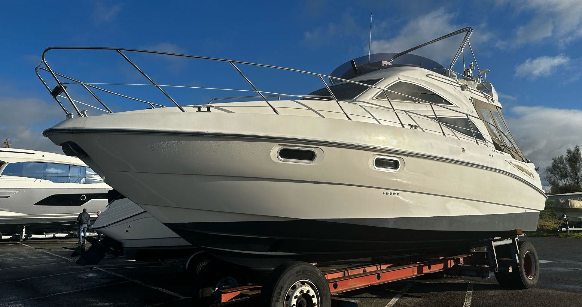 Sealine F34 Flybridge