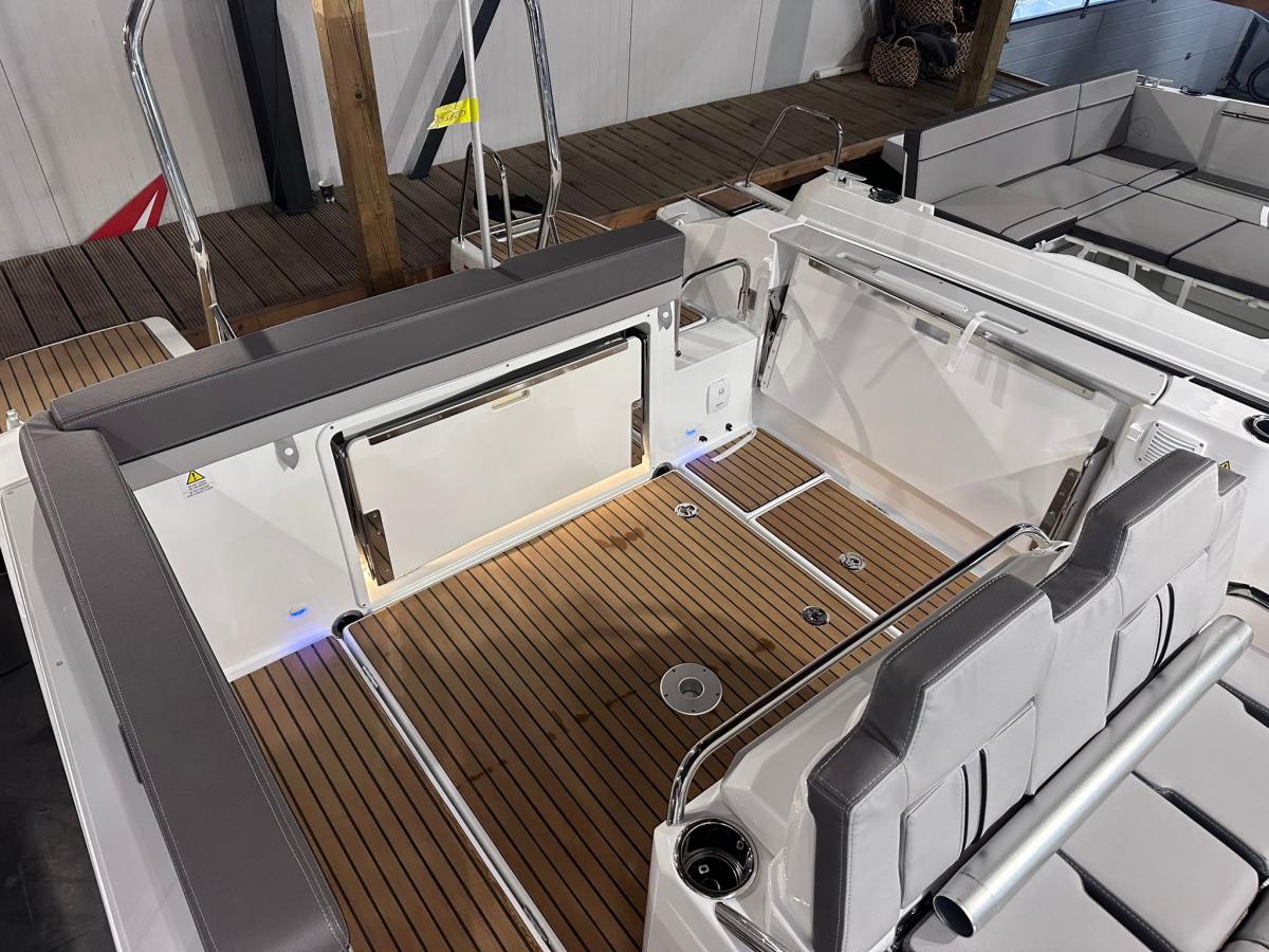 Jeanneau Cap Camarat 7.5 WA Serie 3