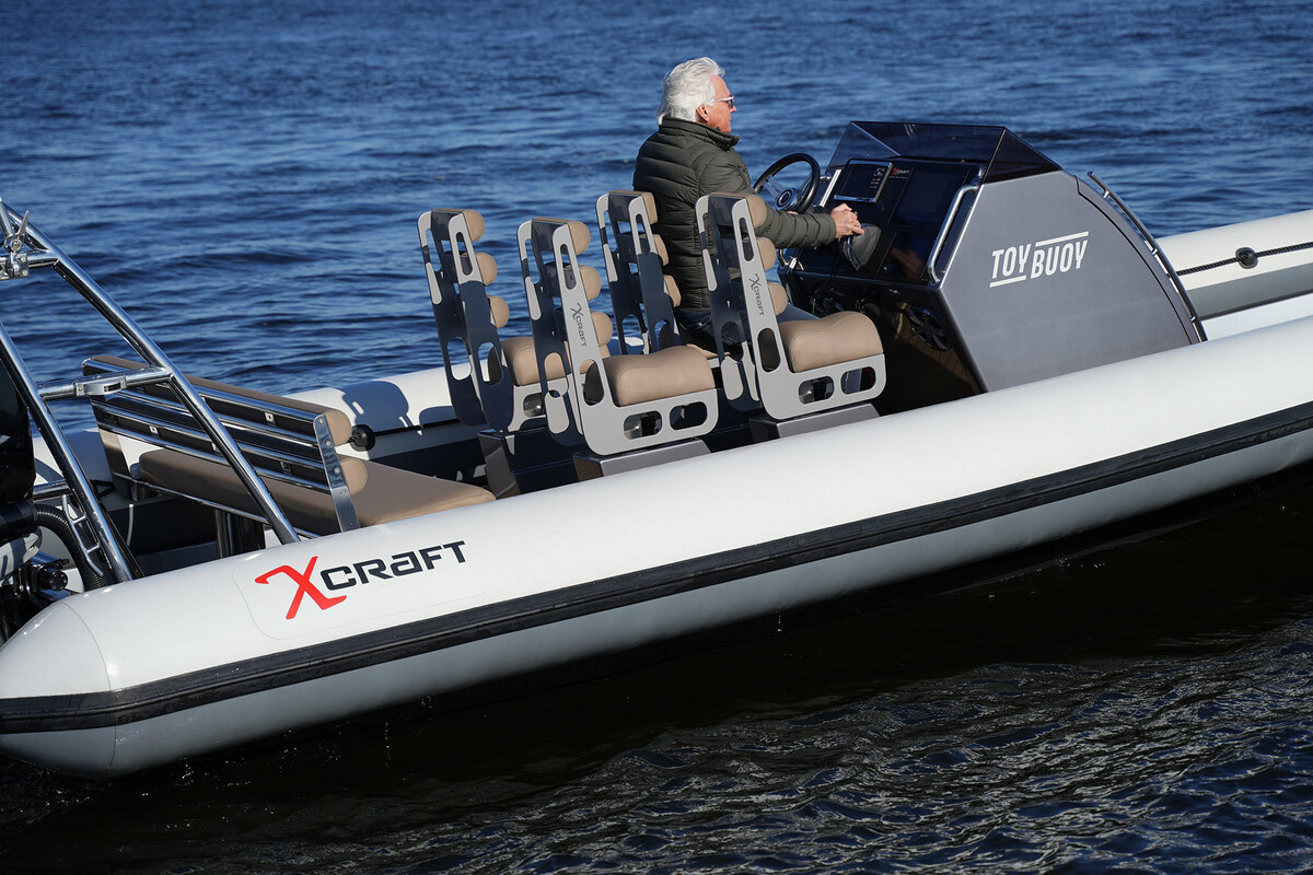 X-Craft R808