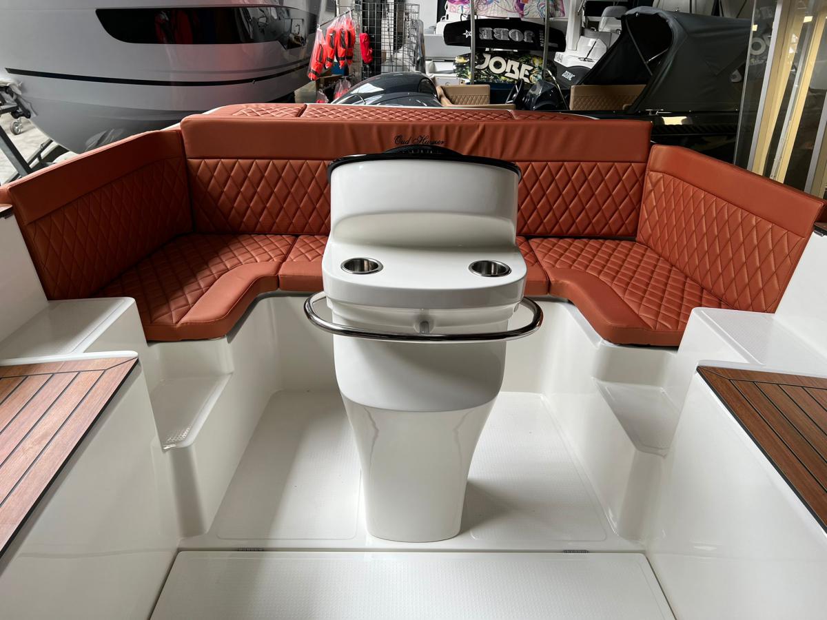 Oud Huijzer 740 Tender