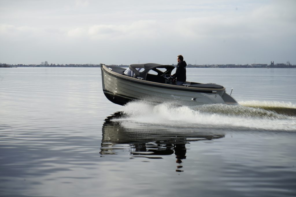 Waterspoor 646  DEMO met 60 Pk & ZONDAGS GEOPEND
