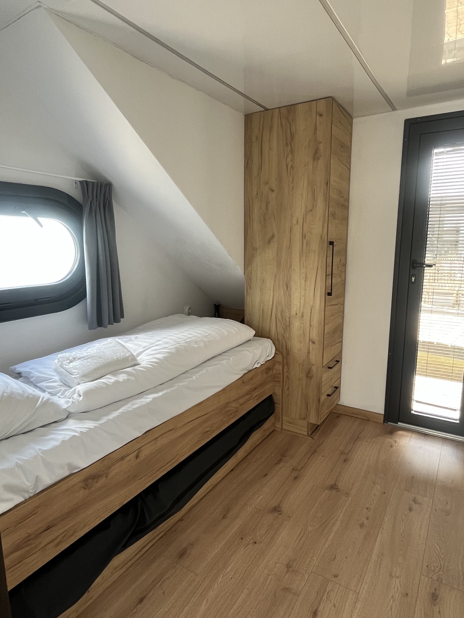 Campi 400 Houseboat 400, Uitgeest Ligplaats