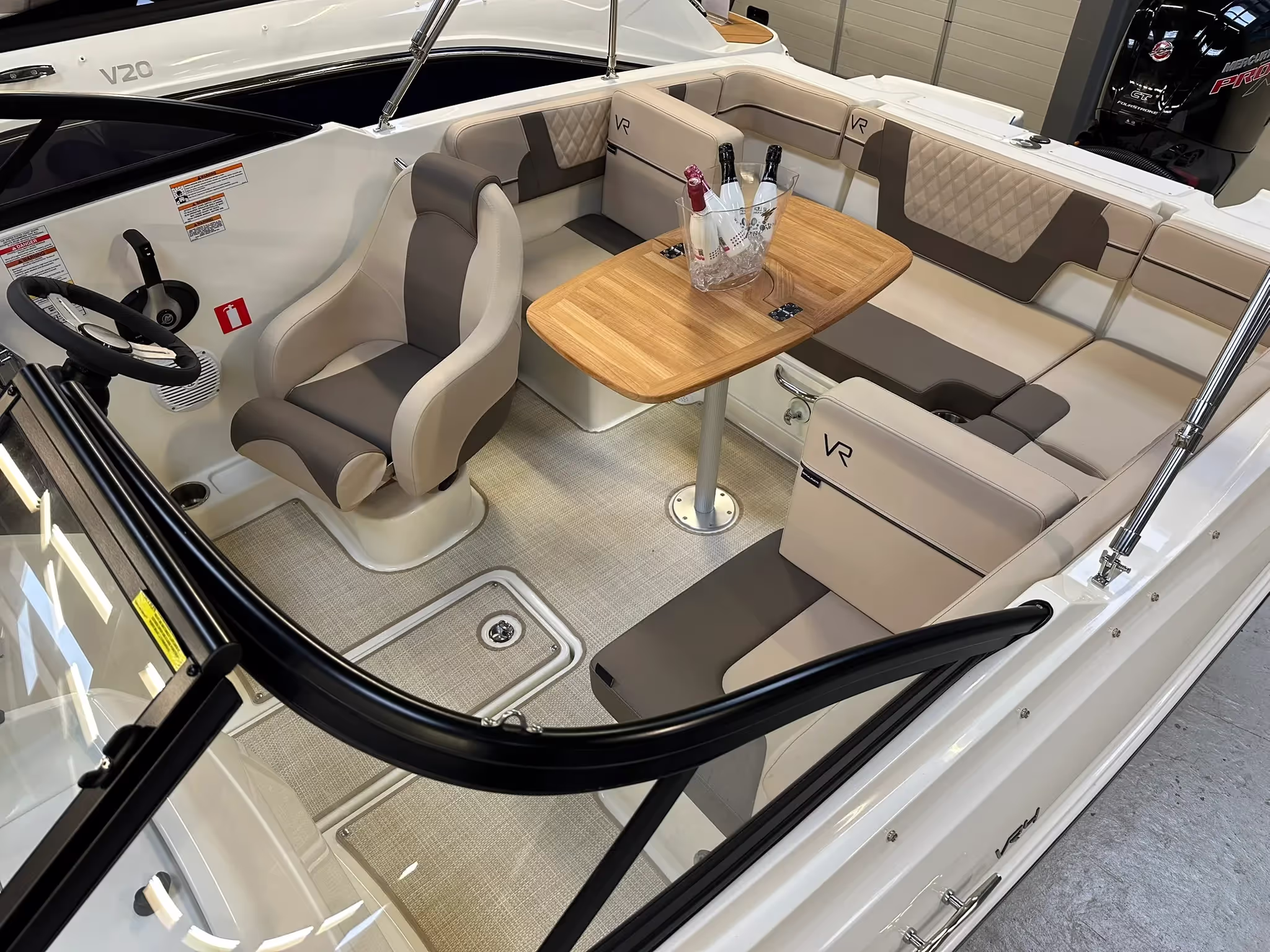 Bayliner VR4 Bowrider