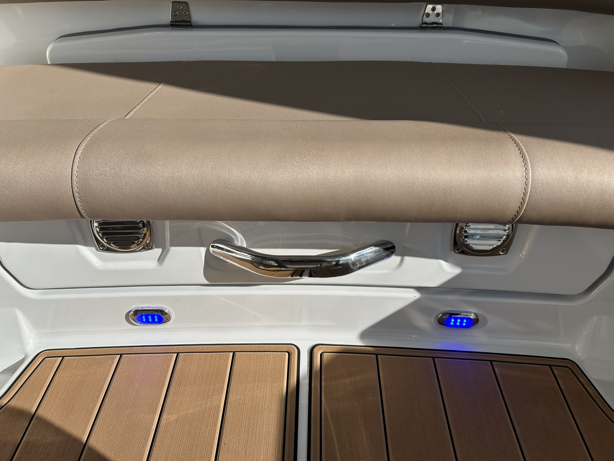 Brig Ribs AANBIEDING - Brig Eagle 8 met Honda 350 pk V8 op voorraad