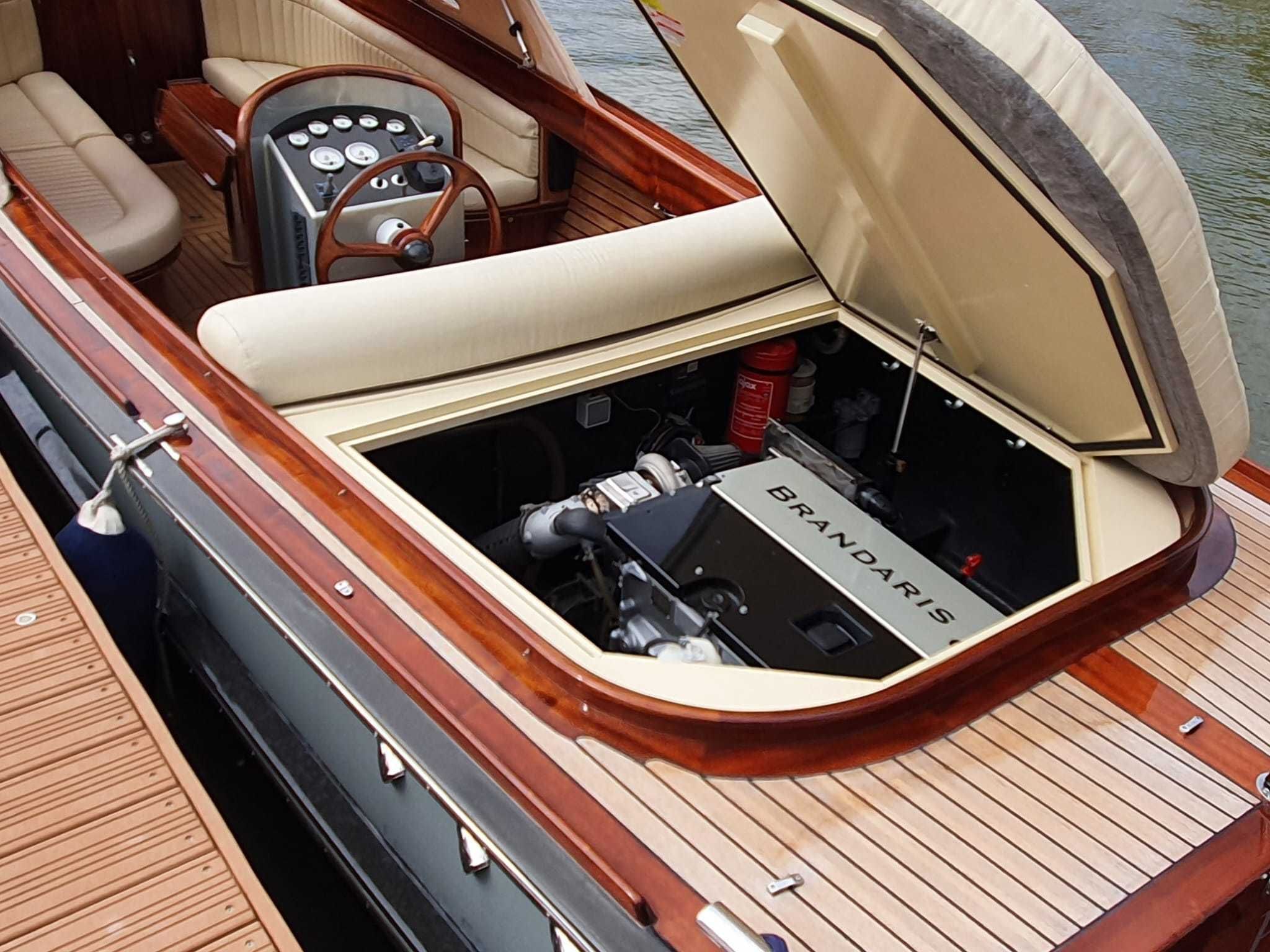 Brandaris Barkas 8.45 Limited Edition