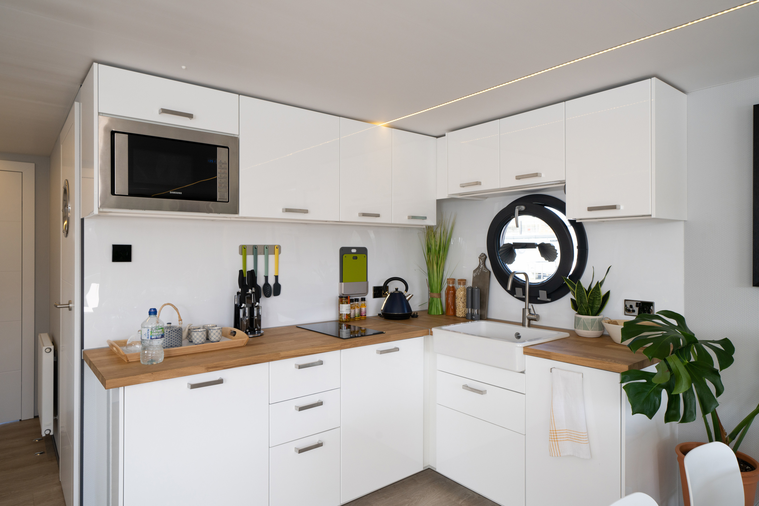 La Mare Houseboat Apartboat XXL - NEW