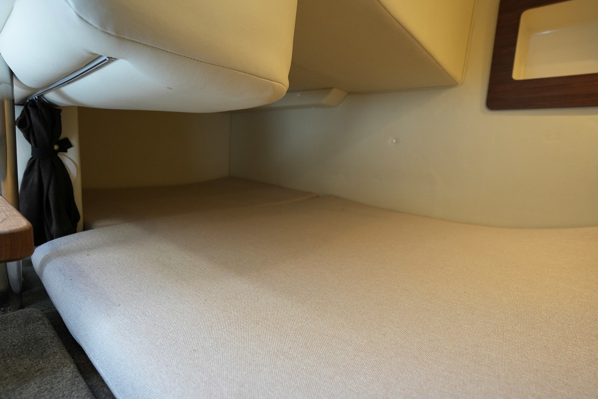 Sea Ray Sundancer 265